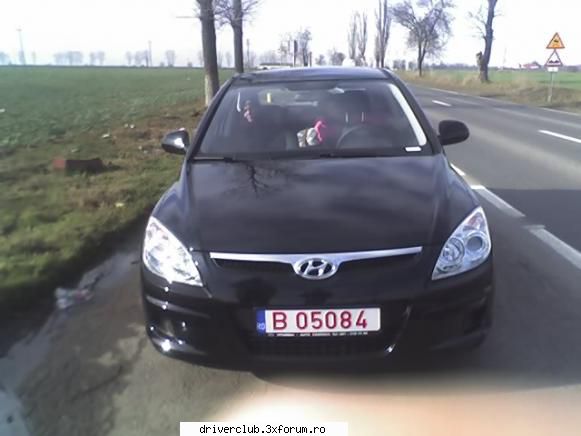 hyundai i30.1.4 16 v 80kw/110 cp prima mea masina luata de noua :(