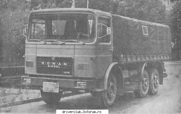 roman r 12135 df echipat cu un motor saviem 797-05 (6 cilindri in linie, 5488 cmc, 135cp), tractiune